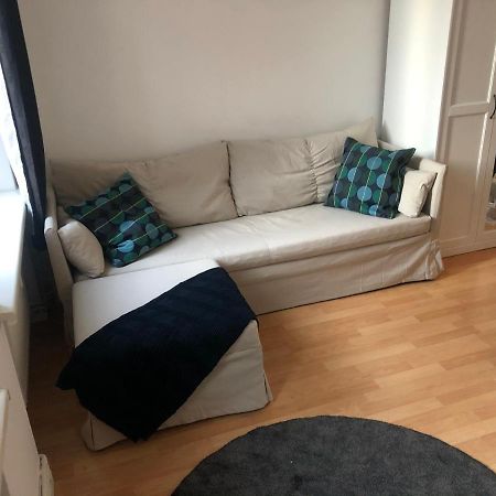 Appartement Möwe mit 2 Zimmer im Zentrum Potsdams direkt an der Havel Exterior foto