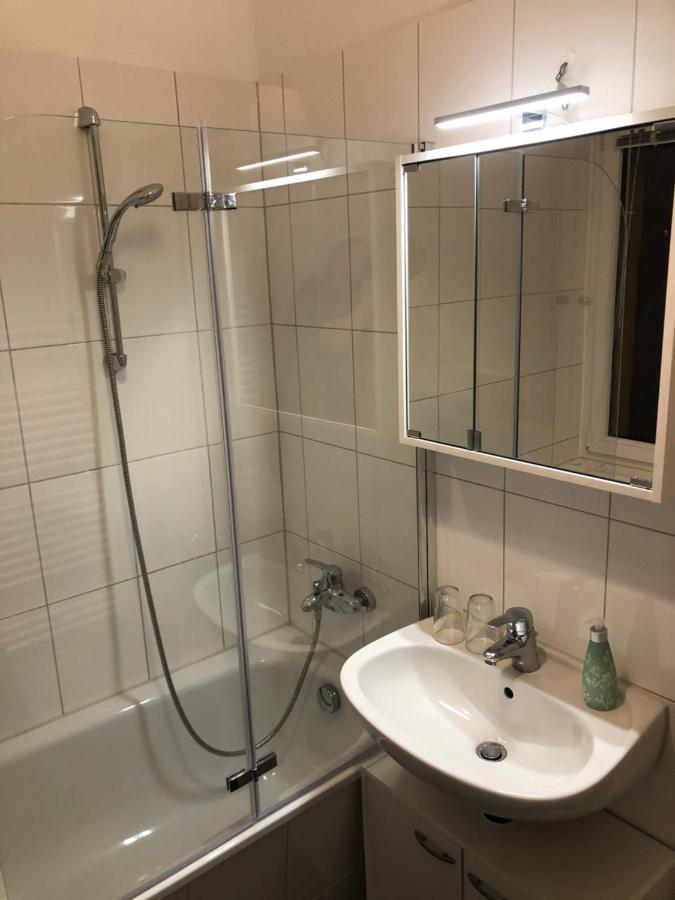 Appartement Möwe mit 2 Zimmer im Zentrum Potsdams direkt an der Havel Exterior foto